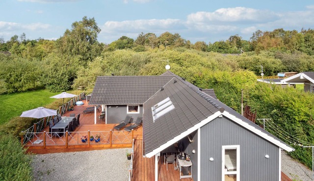 Amazing home in Ebeltoft with sauna