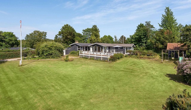 Amazing home in Ebeltoft with WiFi