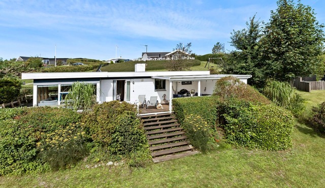 Amazing home in Ebeltoft with WiFi