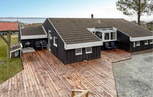 Amazing Home In Ebeltoft With Sauna