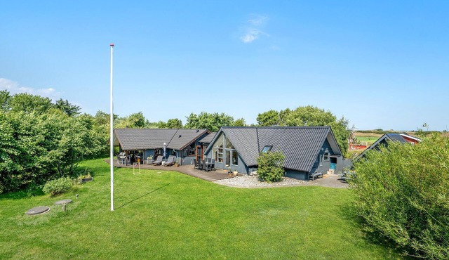 Amazing home in Fanø with sauna