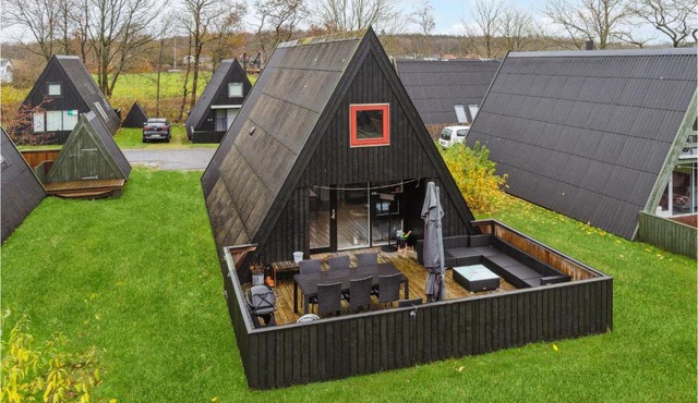 Amazing Home In Farsø With Wifi