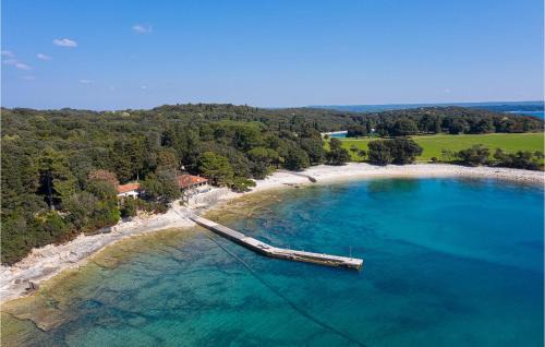 Amazing Home In Fazana With House Sea View