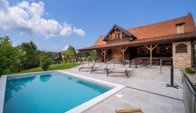 Amazing home in Gornji Trpuci