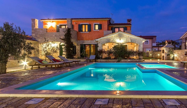 Amazing home in Golubovo