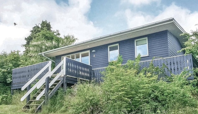 Amazing home in Gudhjem with WiFi