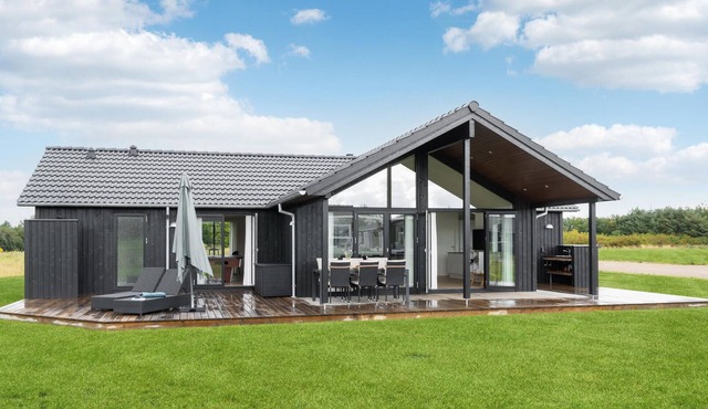 Amazing home in Hørve with sauna