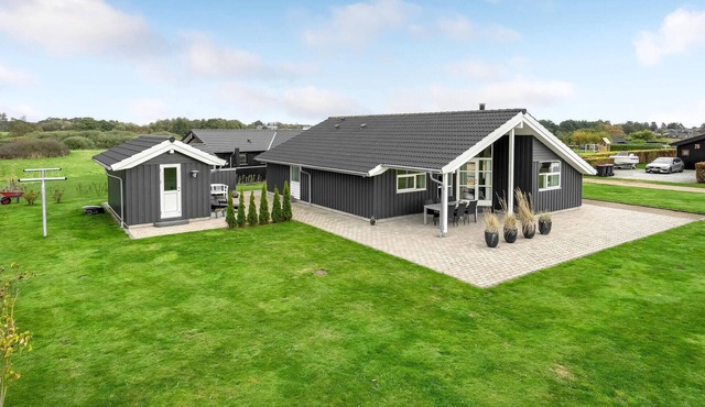 Amazing home in Haderslev with sauna