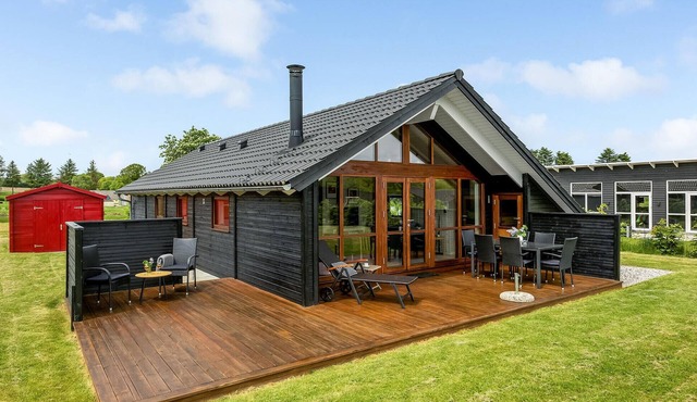 Amazing home in Haderslev with kitchen