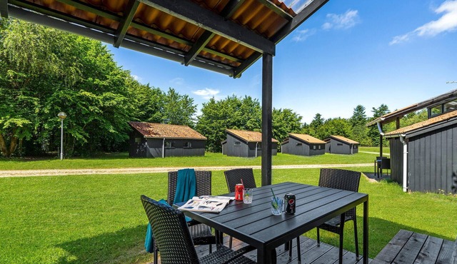 Amazing home in Hampen with WiFi