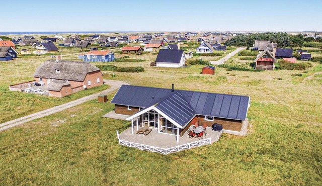 Amazing home in Harboøre with WiFi