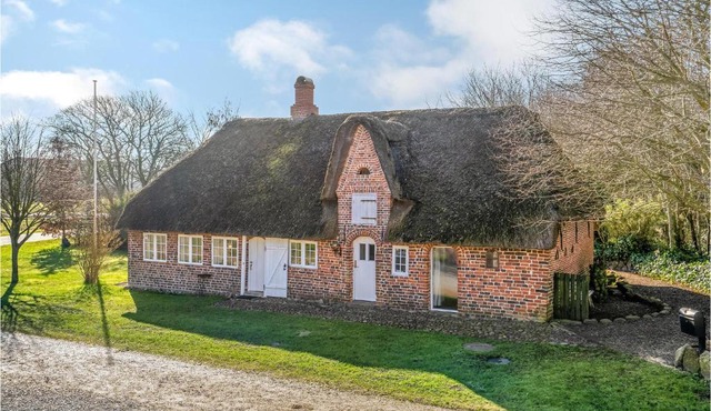 Amazing Home In Hojer With 1 Bedroom And Wifi