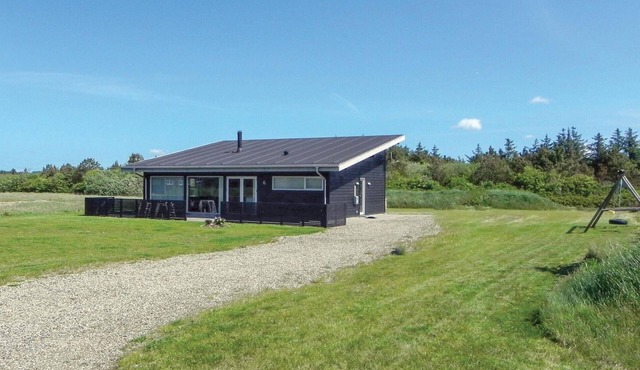 Amazing home in Hurup Thy with sauna