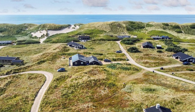 Amazing home in Hvide Sande with sauna