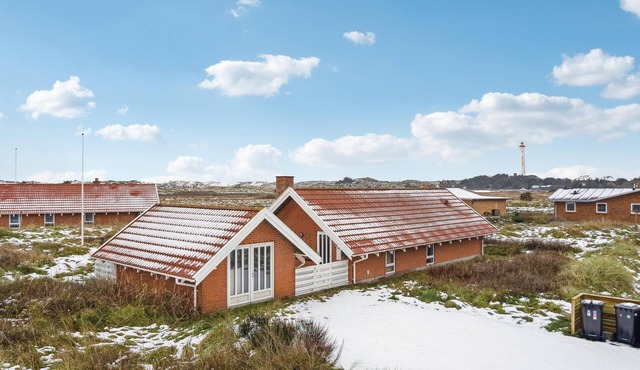 Amazing home in Hvide Sande with sauna