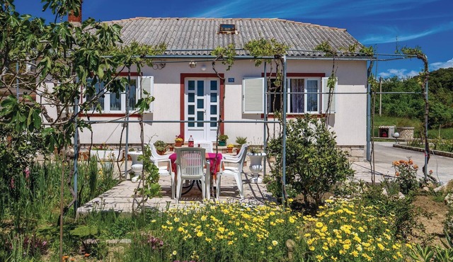 Amazing home in Kampor with WiFi
