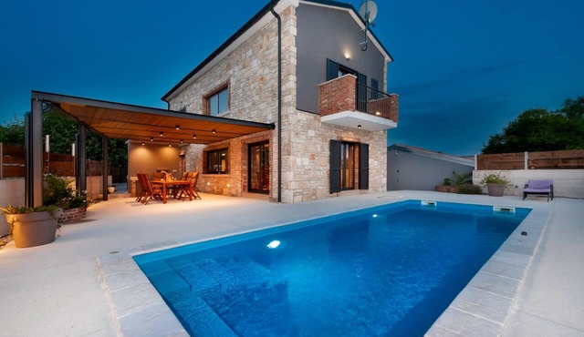 Amazing home in Kanfanar