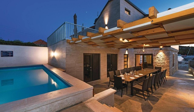 Amazing home in Kaprije with sauna