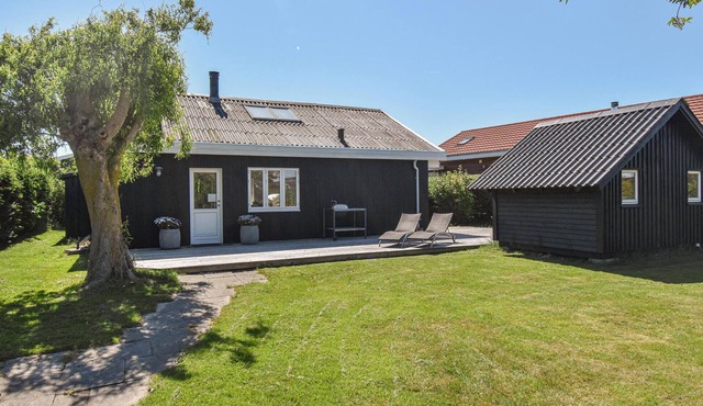 Amazing home in Kerteminde with WiFi