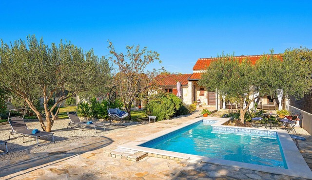 Amazing home in Konjevrate