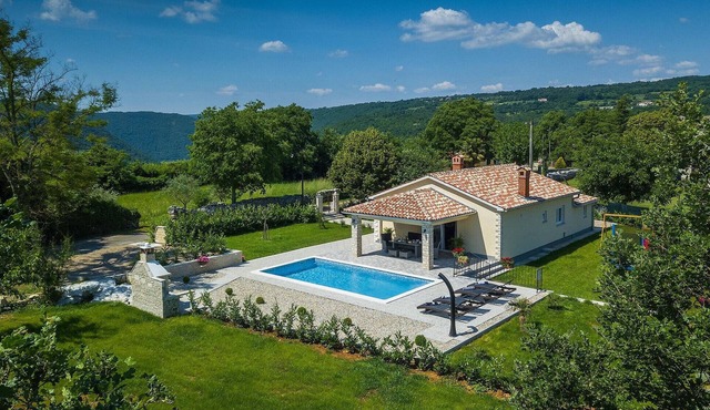 Amazing home in Labin - Rabac