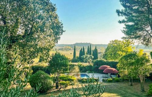 Amazing Home In Lussan