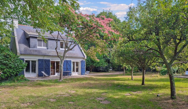 Amazing home in Névez with WiFi