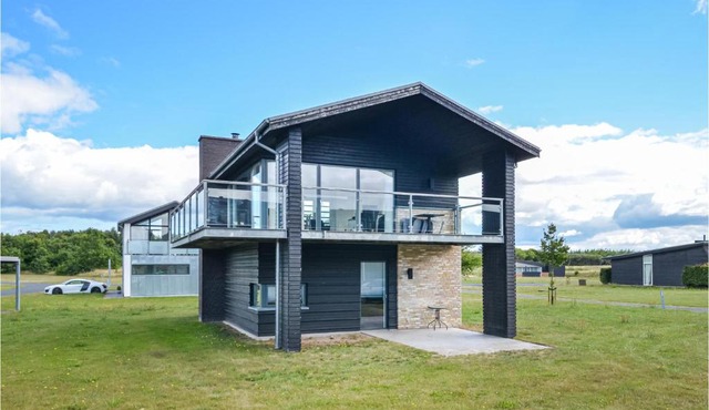 Amazing Home In Nimtofte With Wifi