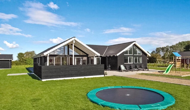 Amazing home in Nordborg with sauna