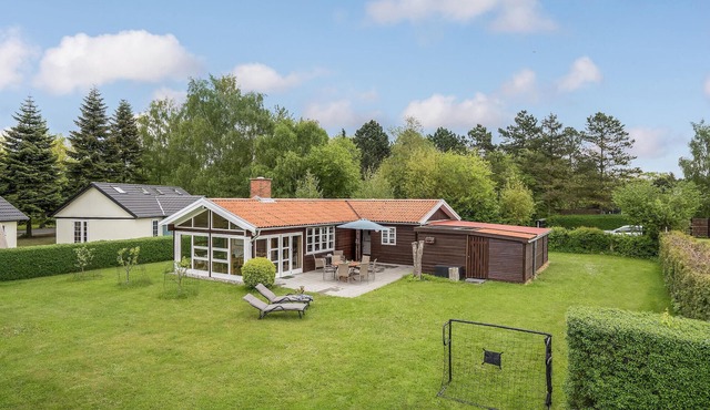 Amazing home in Nysted with WiFi