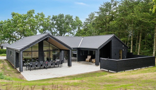 Amazing home in Odder with sauna