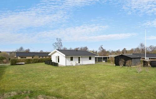 Amazing Home In Ølsted With Kitchen