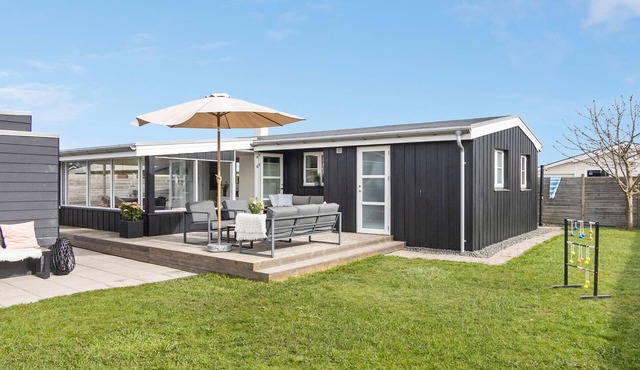 Amazing home in Otterup with kitchen