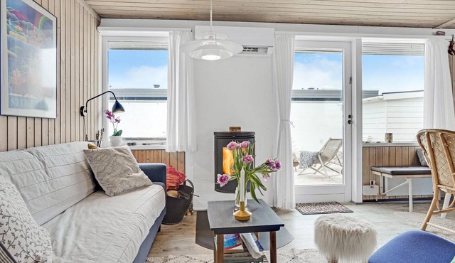 Amazing home in Pandrup with kitchen