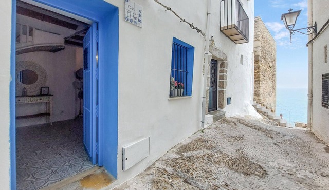 Amazing home in Peñíscola with WiFi