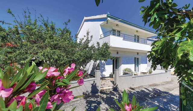 Amazing home in Poljica with WiFi