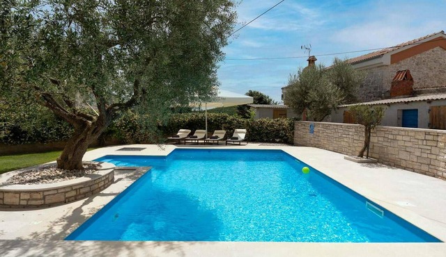 Amazing home in Porec