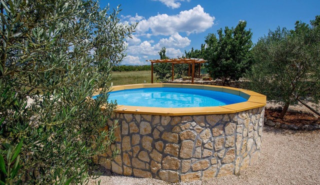 Amazing home in Puljane