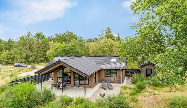 Amazing home in Rømø with WiFi