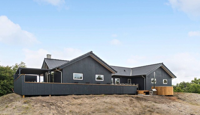 Amazing home in Rømø with WiFi