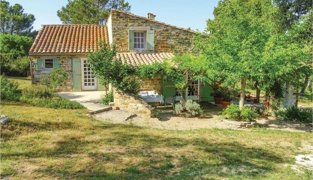 Amazing Home In Ribaute