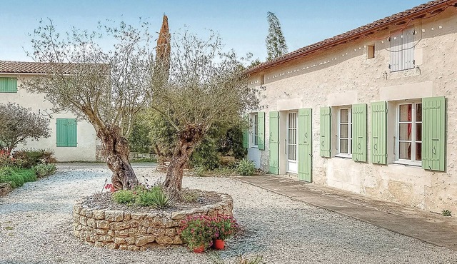 Amazing home in Rioux