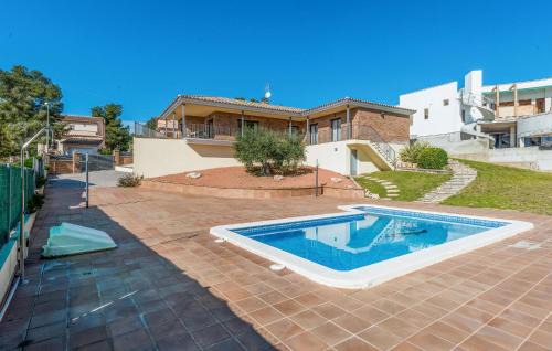 Amazing Home In Roda De Bara