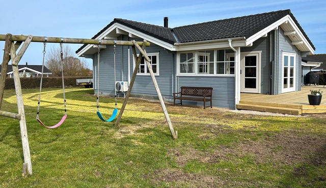 Amazing home in Rudkøbing with sauna