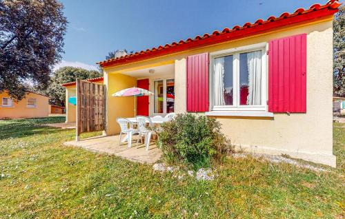 Amazing Home In Saint-Savinien
