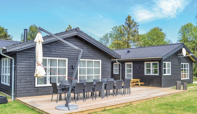 Amazing home in Sæby with WiFi