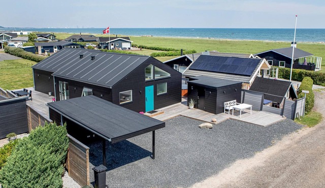 Amazing home in Sæby with sauna