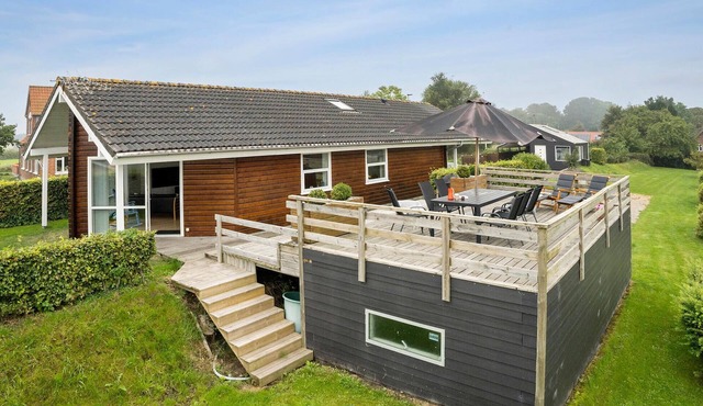 Amazing home in Samsø with Wi-Fi