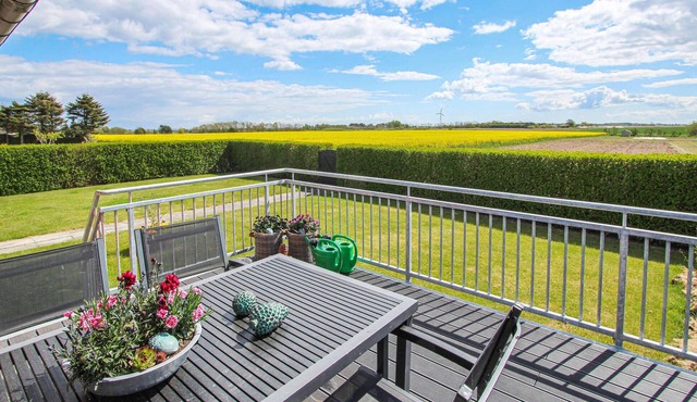 Amazing home in Samsø with kitchen