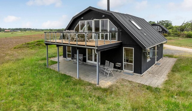 Amazing home in Skjern with sauna